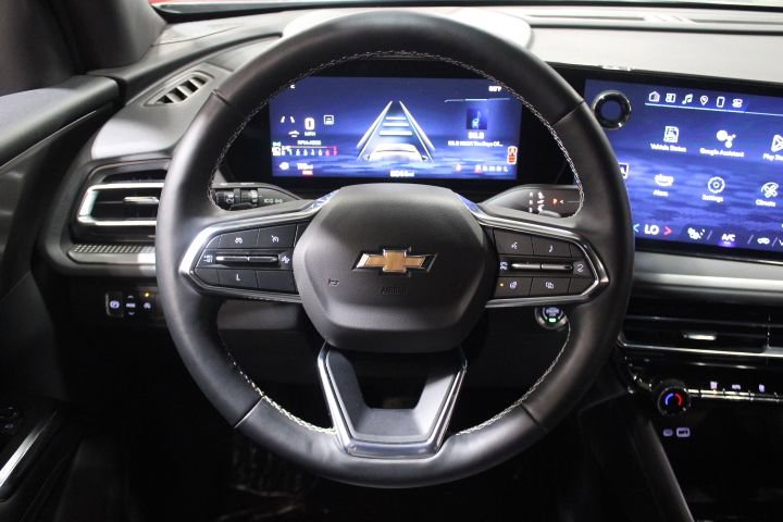 Certified 2024 Chevrolet Traverse LS image 33