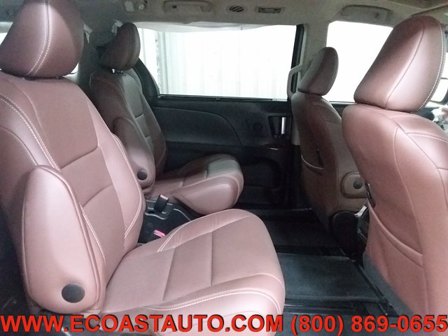 Used 2017 Toyota Sienna Limited AWD/4WD image 15