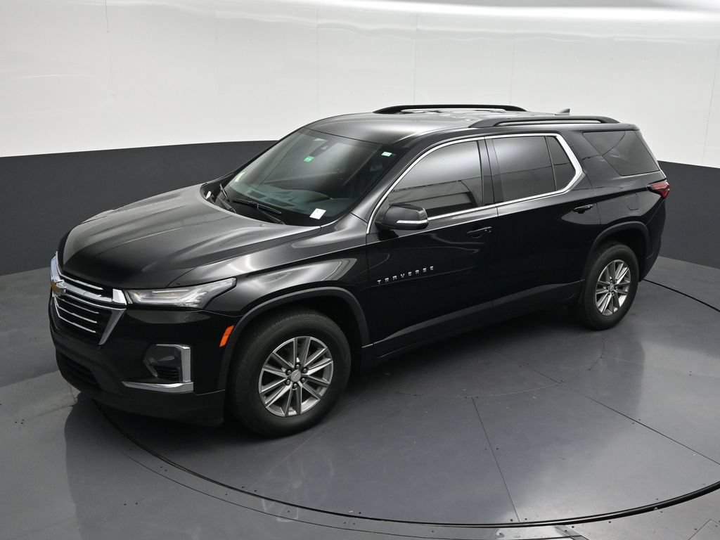 Used 2023 Chevrolet Traverse LT FWD image 16
