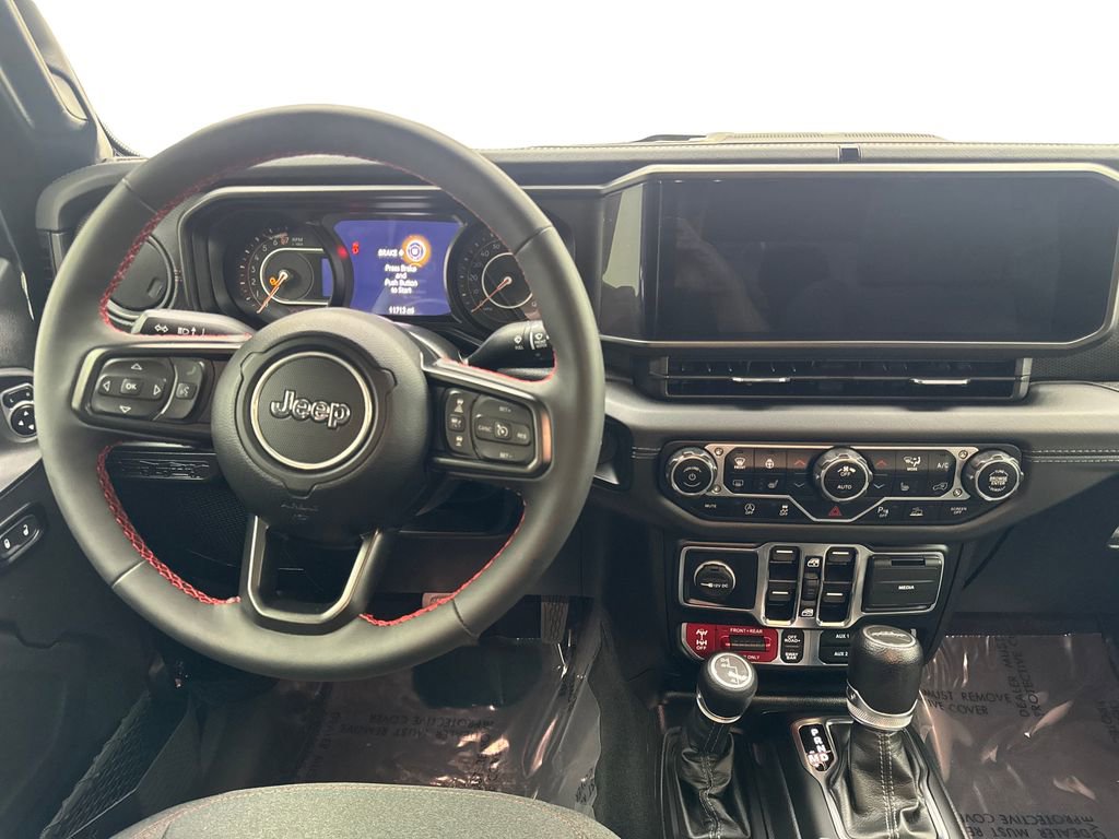 Used 2024 Jeep Gladiator Rubicon w/ Technology Group AWD/4WD image 54