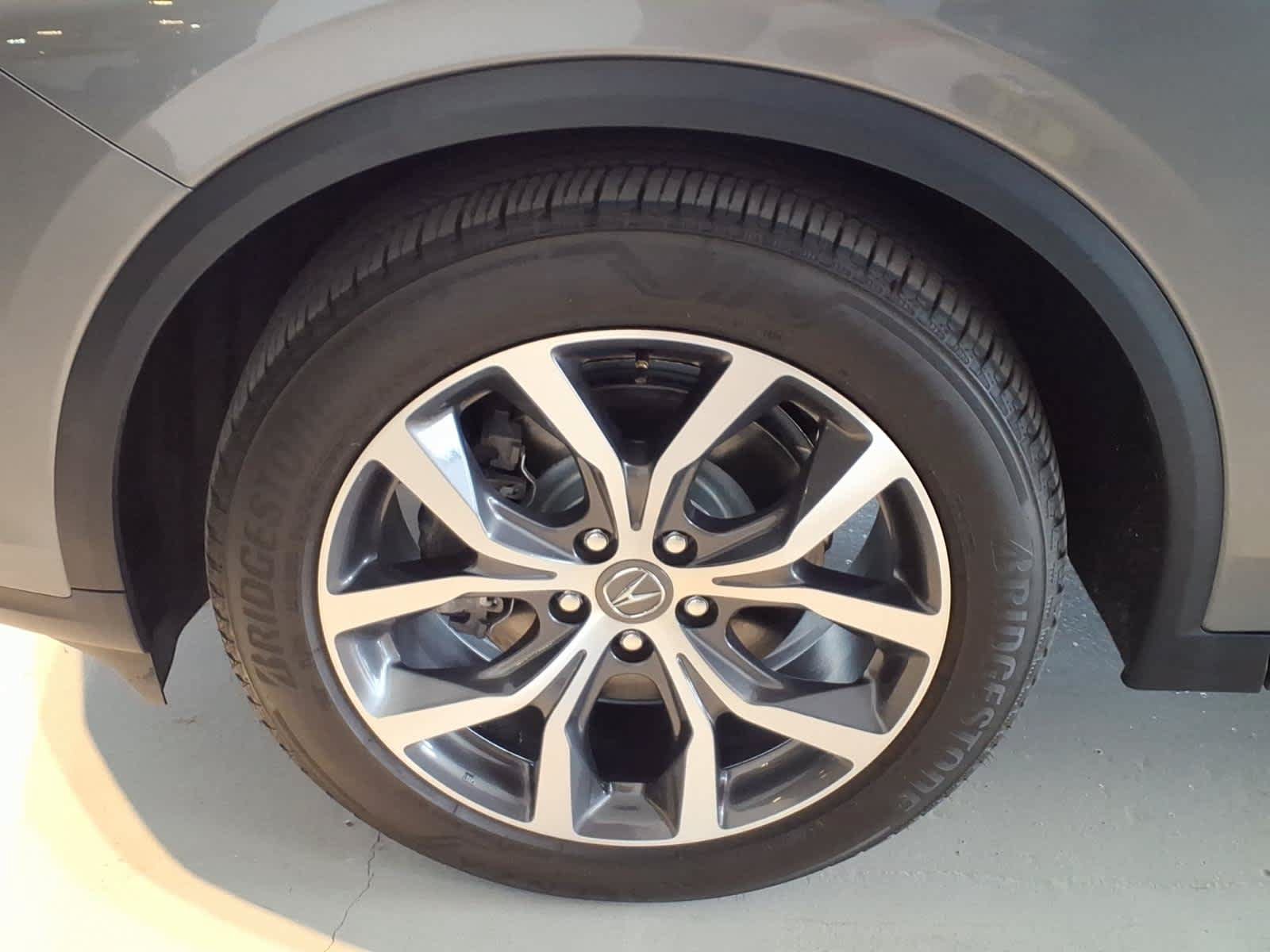 Used 2024 Acura MDX SH-AWD w/ Technology Package image 8