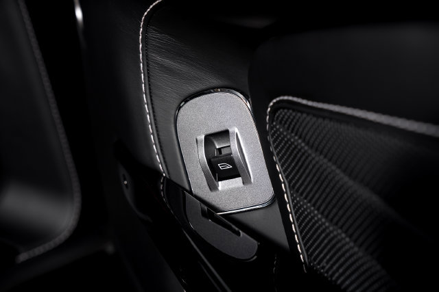 Used 2016 Aston Martin DB9 GT RWD image 63