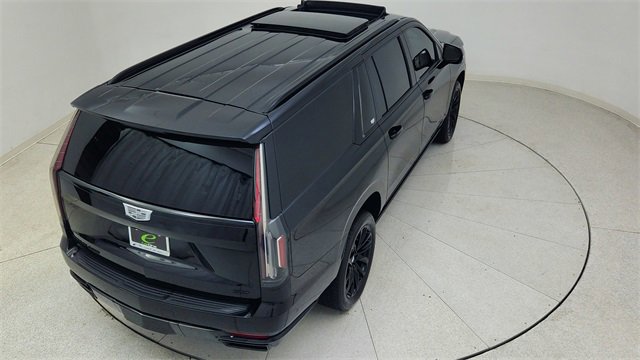 Used 2023 Cadillac Escalade ESV Sport Platinum w/ LPO, ONYX Package image 91