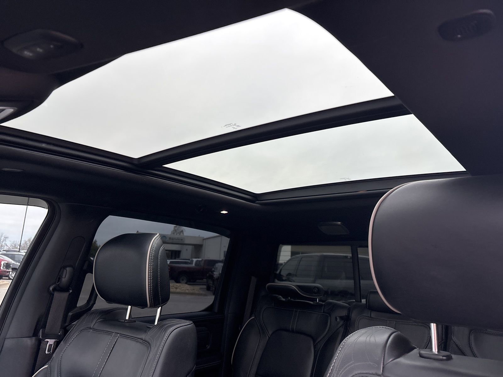 Used 2020 RAM 1500 Limited image 11