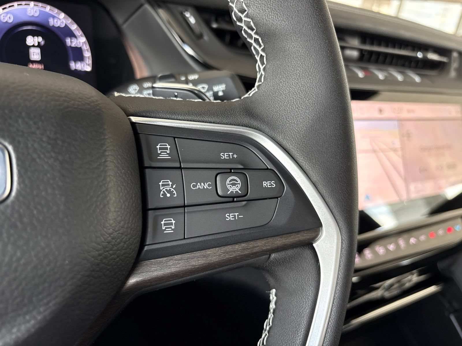 New 2026 Jeep Grand Cherokee Altitude RWD image 27