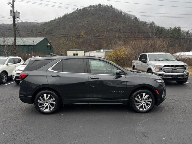 Used 2022 Chevrolet Equinox LT image 4