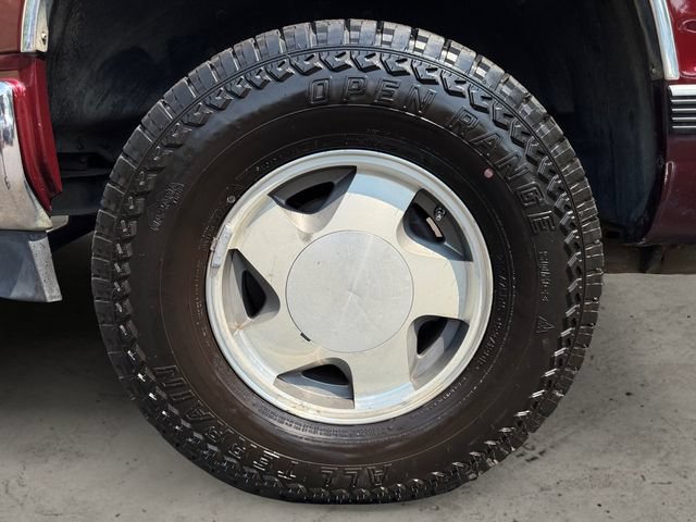 Used 1998 Chevrolet Silverado 1500 4x4 Extended Cab w/ Preferred Equipment Group 2 image 9