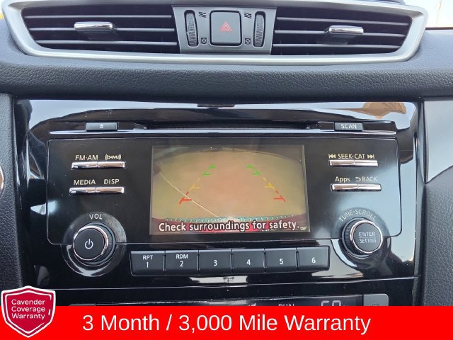 Used 2015 Nissan Rogue SV w/ SV Moonroof Package AWD/4WD image 9