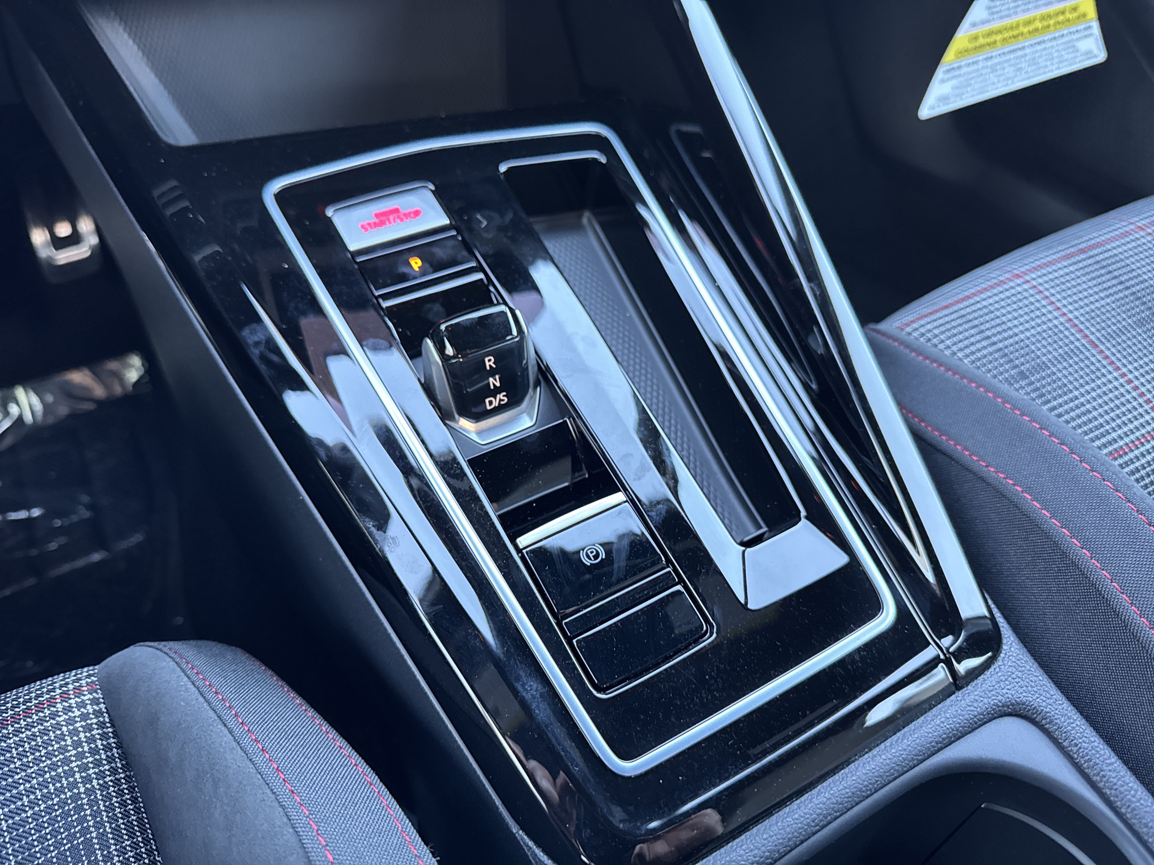 New 2026 Volkswagen Golf S FWD image 28