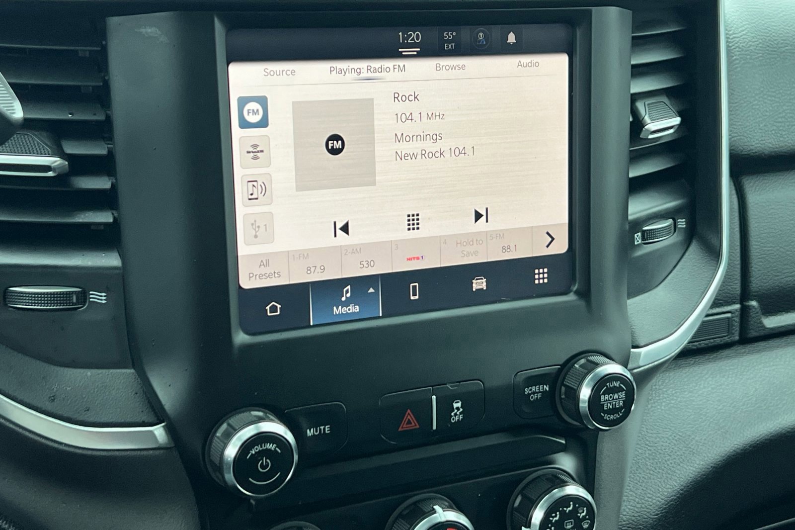 Used 2024 RAM 3500 Big Horn image 17