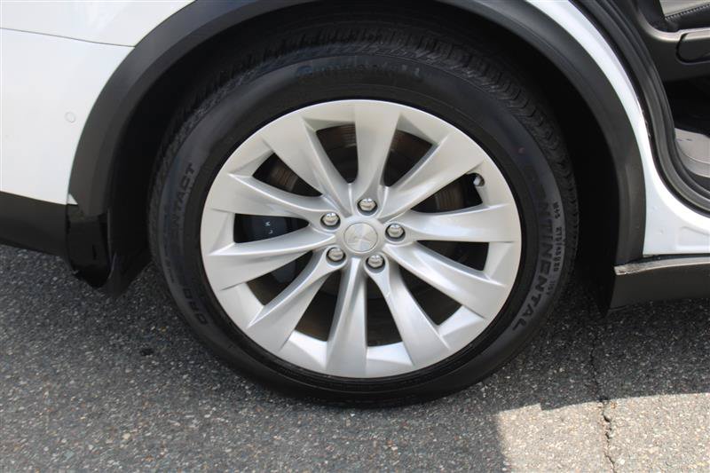 Used 2020 Tesla Model X Long Range AWD/4WD image 8