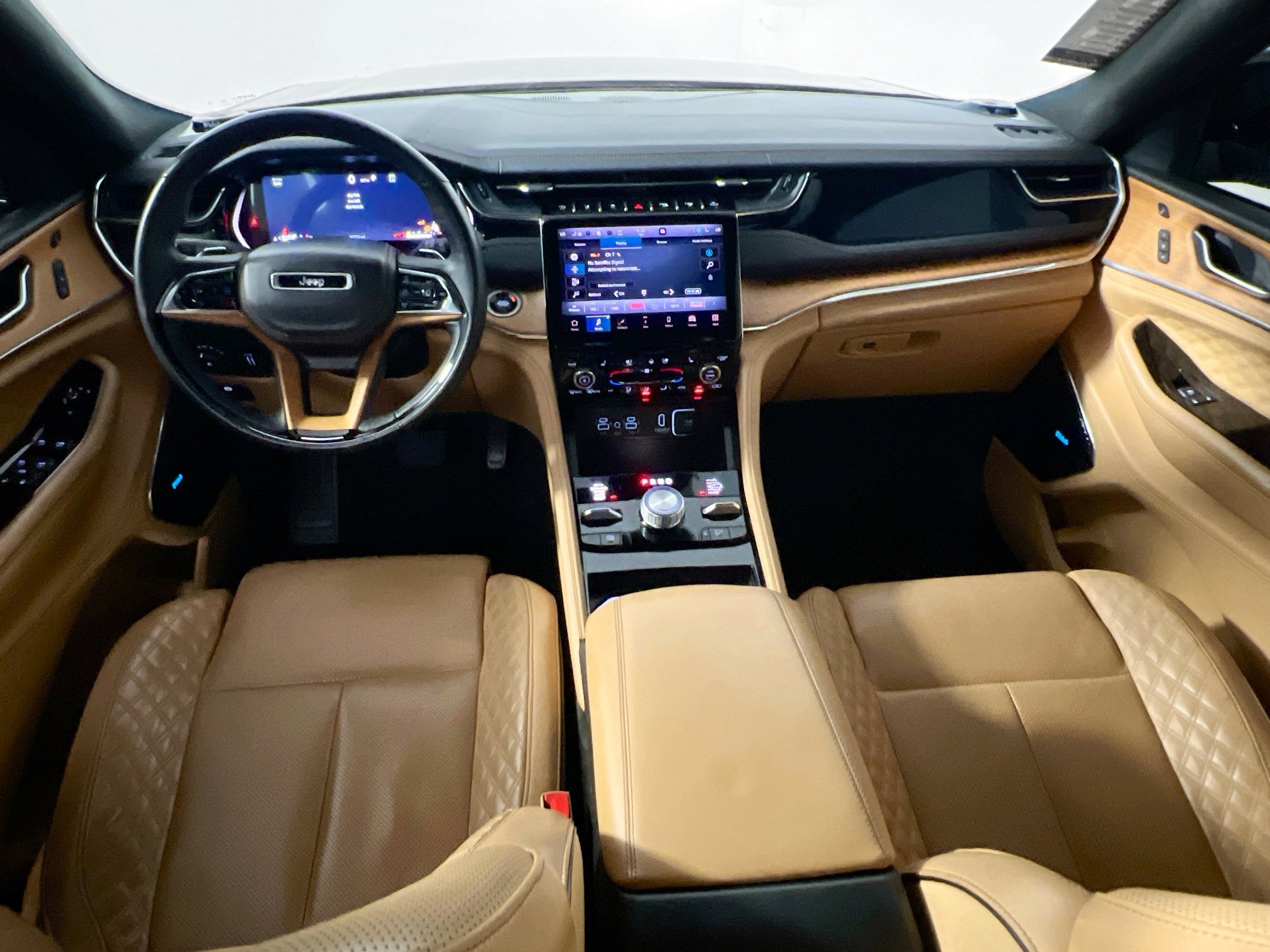 Used 2023 Jeep Grand Cherokee L Summit image 30