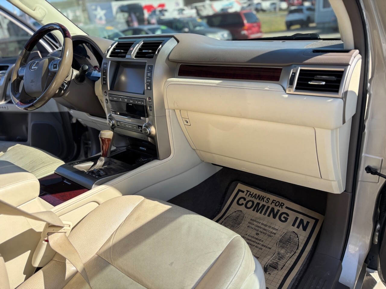 Used 2016 Lexus GX 460 Base AWD 4dr SUV image 16