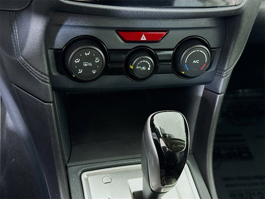 Used 2018 Subaru Crosstrek 2.0i Premium w/ Eyesight System image 6