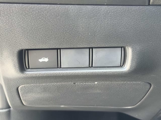 New 2026 Nissan Sentra SV w/ Floor Mat Package FWD image 17