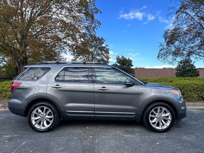 Used 2011 Ford Explorer Limited w/ 302A Rapid Spec Order Code image 4