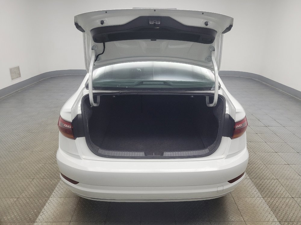 Used 2019 Volkswagen Jetta SE FWD image 29