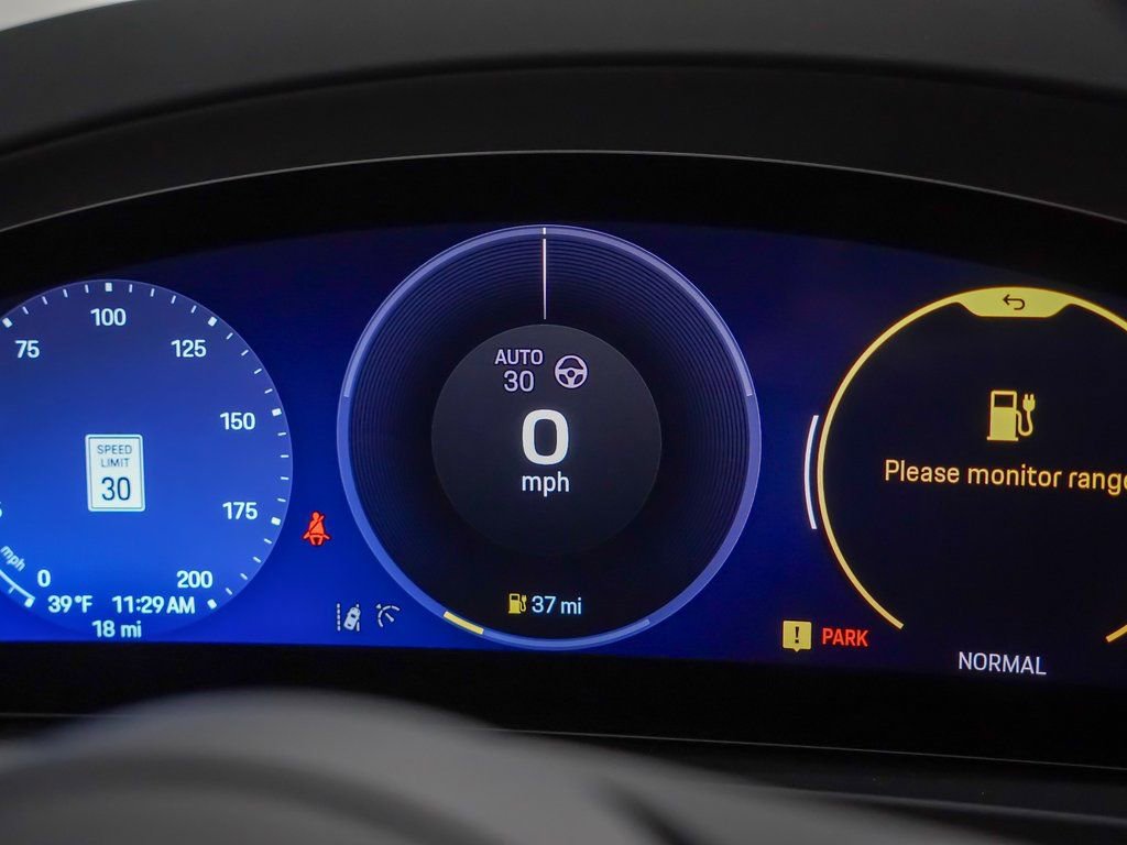 New 2025 Porsche Macan Turbo Electric image 27