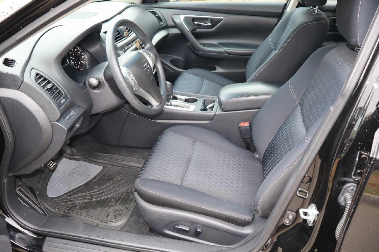 Used 2017 Nissan Altima 2.5 S w/ Power Driver Seat Package FWD image 14