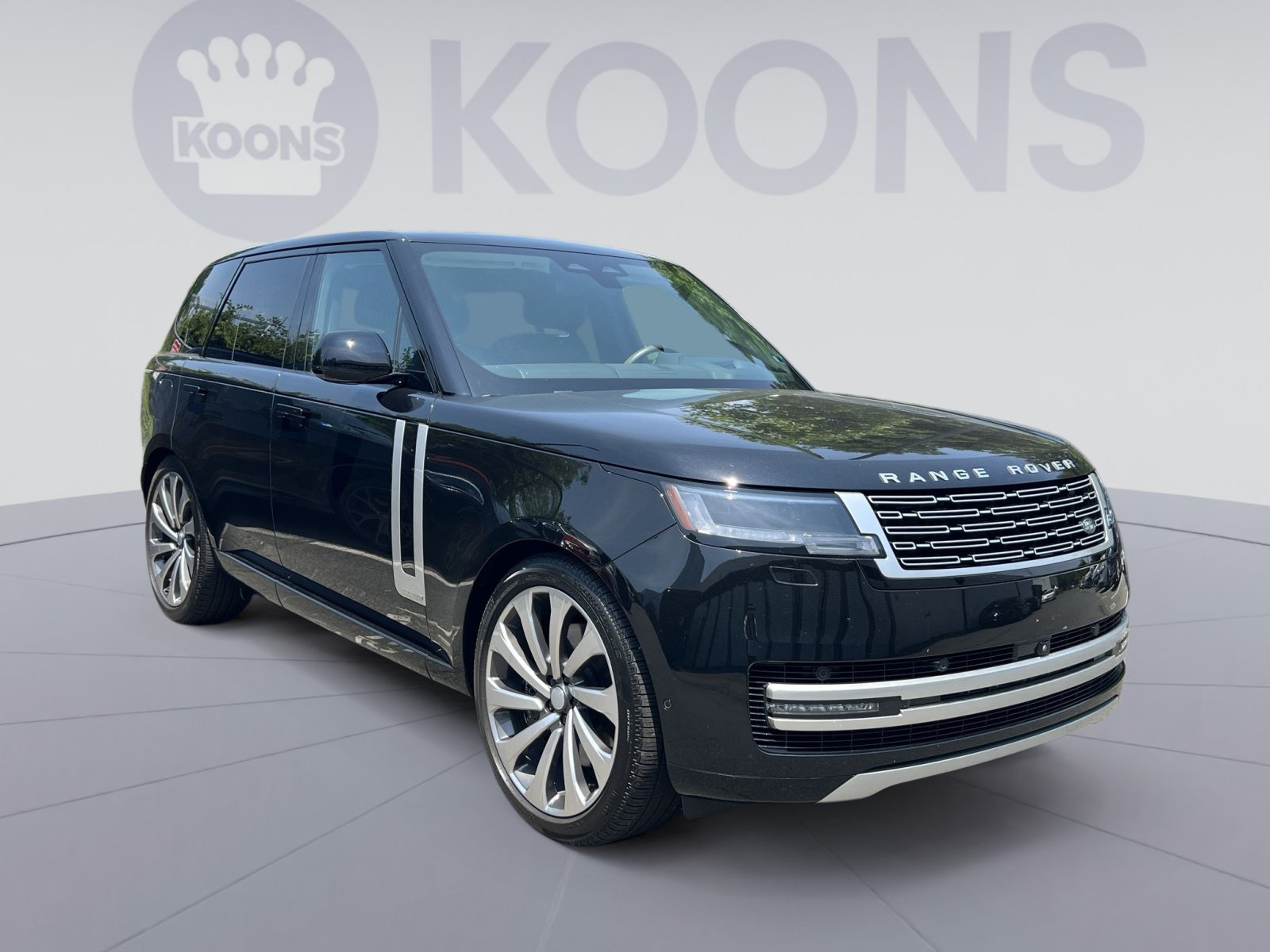 Used 2025 Land Rover Range Rover Autobiography AWD/4WD image 5