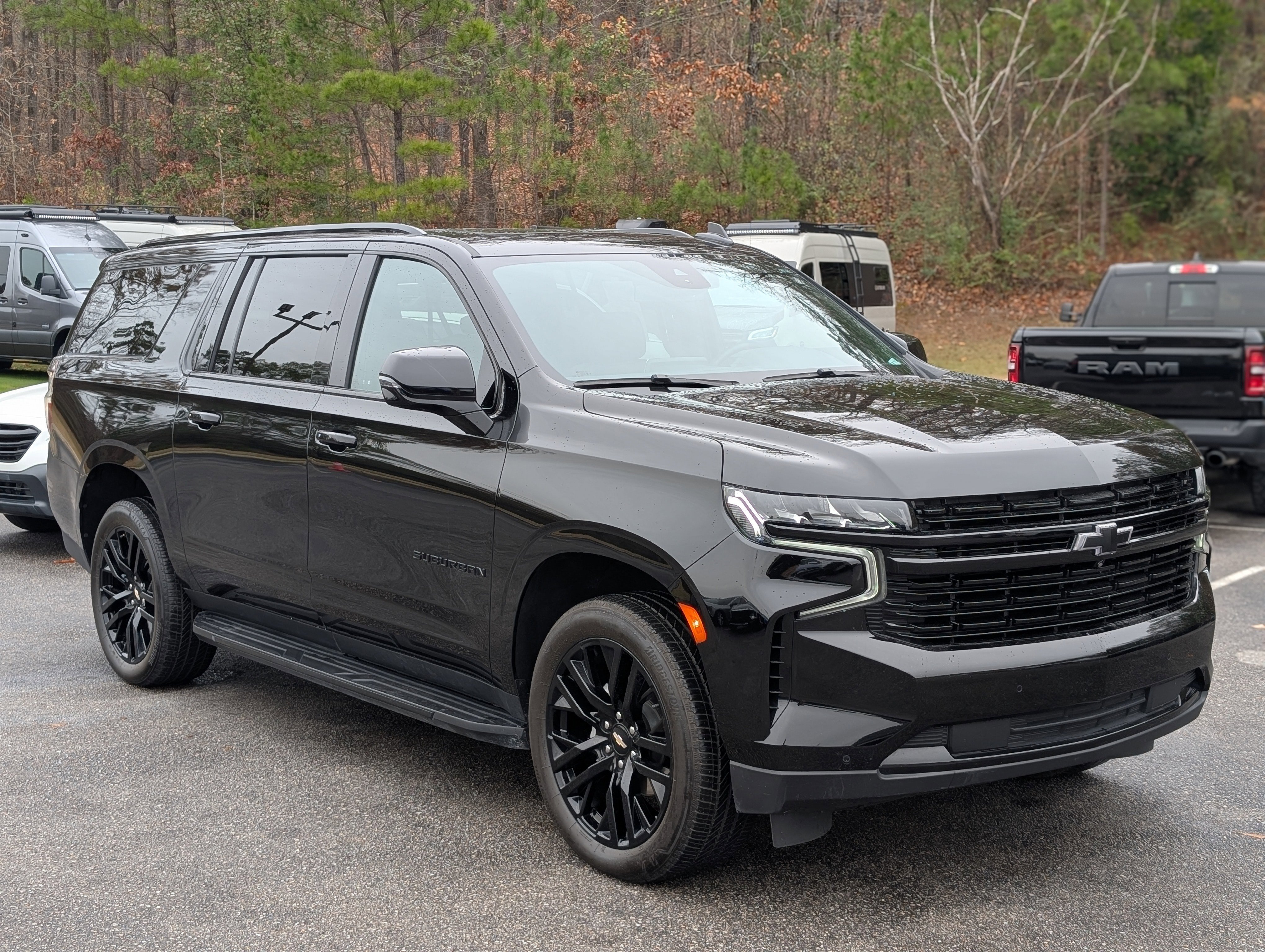 Used 2024 Chevrolet Suburban RST w/ Sport Performance Package RWD image 11