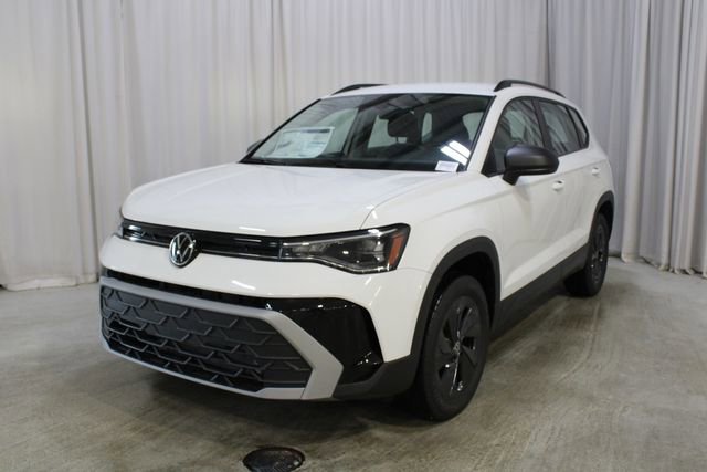 New 2026 Volkswagen Taos S FWD image 34