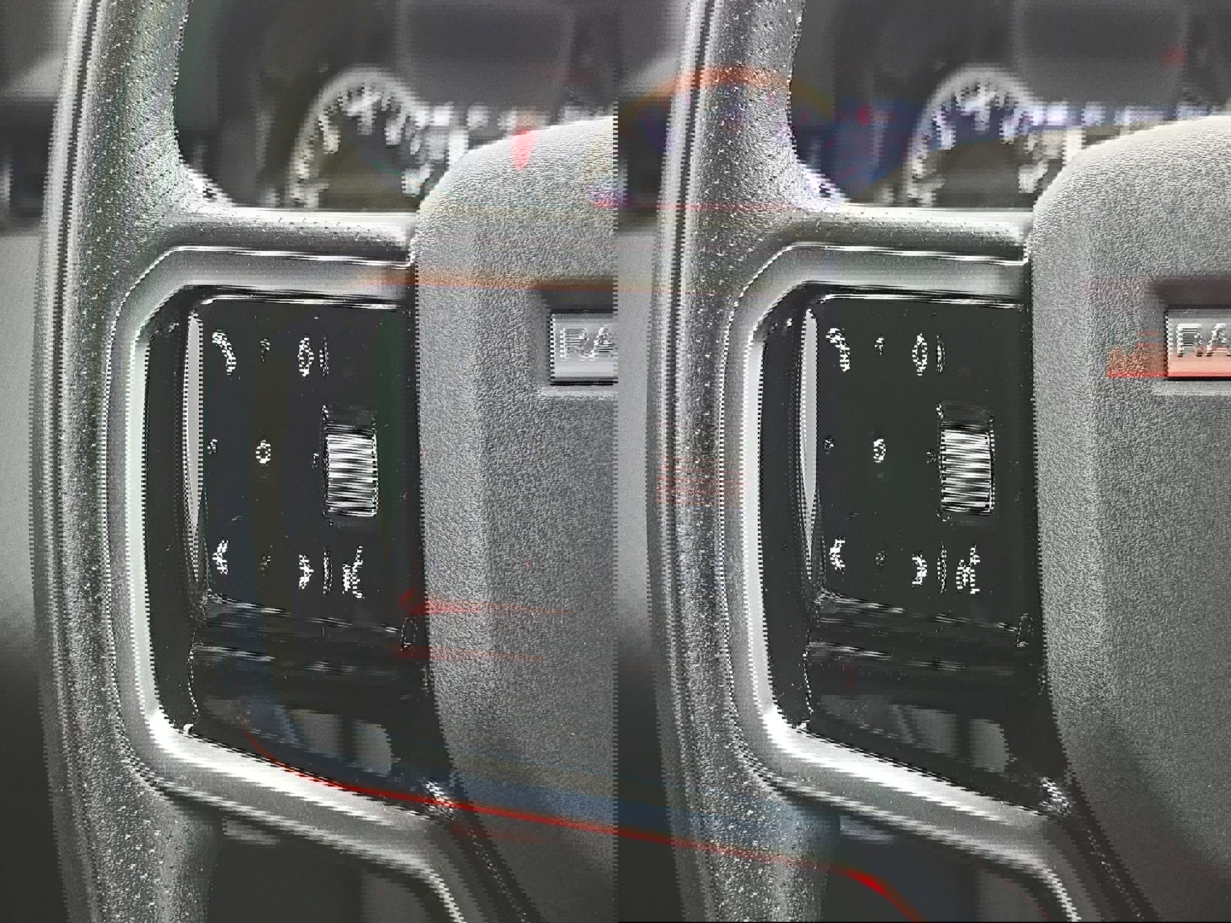 Used 2022 Land Rover Range Rover Evoque R-Dynamic S image 17