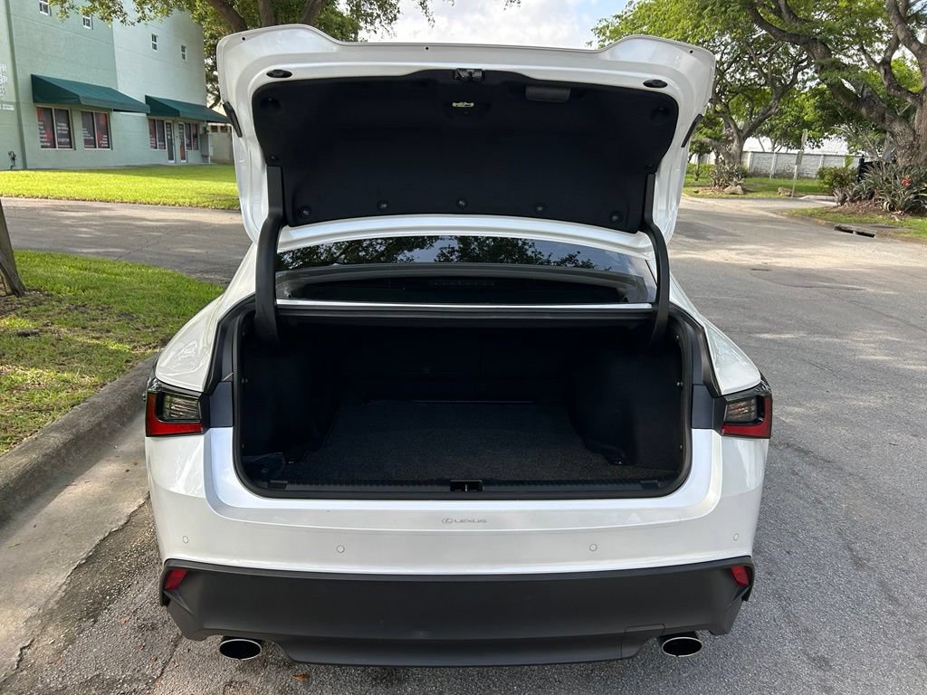 Used 2024 Lexus IS 300 w/ Comfort Package RWD image 43