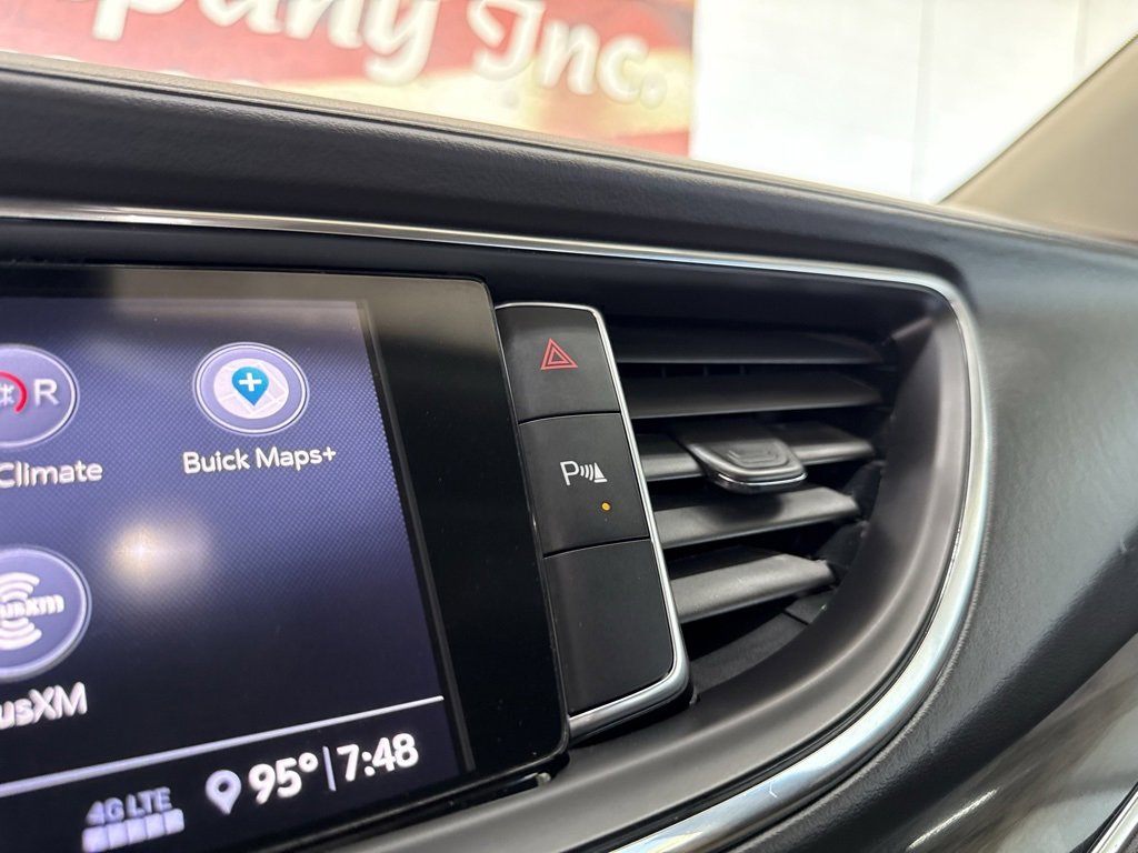 Used 2021 Buick Enclave Essence image 48