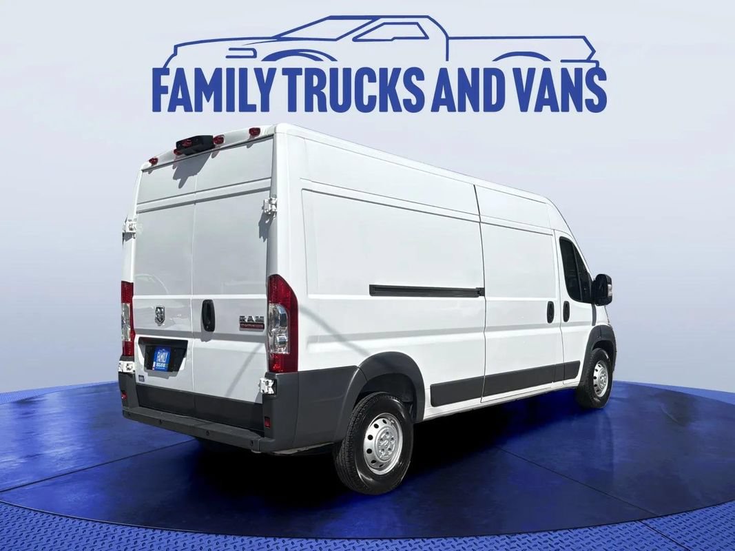Used 2018 RAM ProMaster 2500 w/ Premium Appearance Group FWD image 5