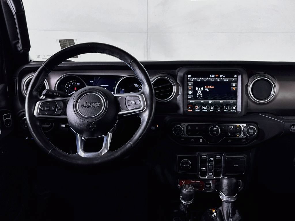 Used 2023 Jeep Wrangler Unlimited Rubicon 4xe w/ Cold Weather Group AWD/4WD image 13