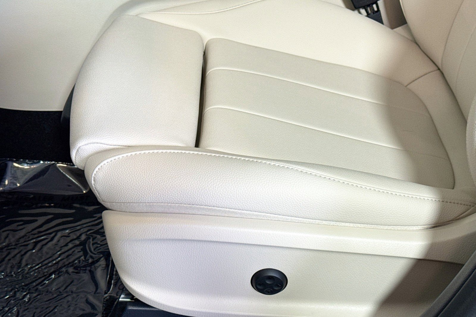 New 2026 Mercedes-Benz GLA 250 4MATIC image 17