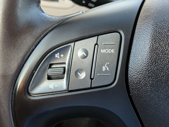 Used 2015 Hyundai Tucson SE image 23