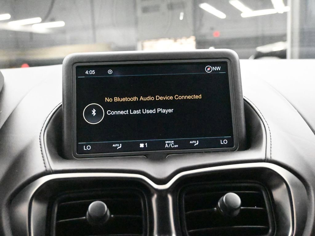 Used 2019 Aston Martin V8 Vantage Coupe image 17