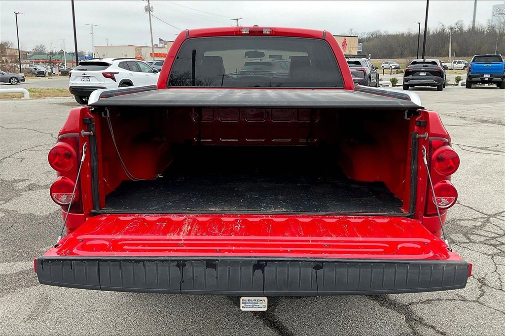 Used 2008 Dodge Ram 1500 Truck ST image 27