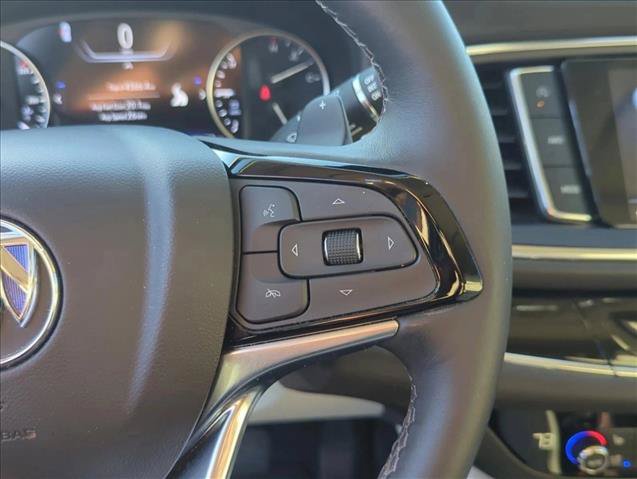 Used 2022 Buick Enclave Avenir w/ Avenir Technology Package AWD/4WD image 15
