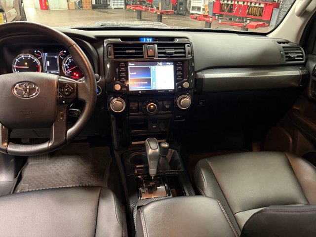 Used 2023 Toyota 4Runner TRD Off-Road Premium w/ Off Road Premium Plus Package AWD/4WD image 17