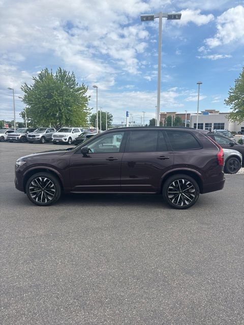 New 2026 Volvo XC90 T8 Ultra w/ Lounge Package AWD/4WD image 8