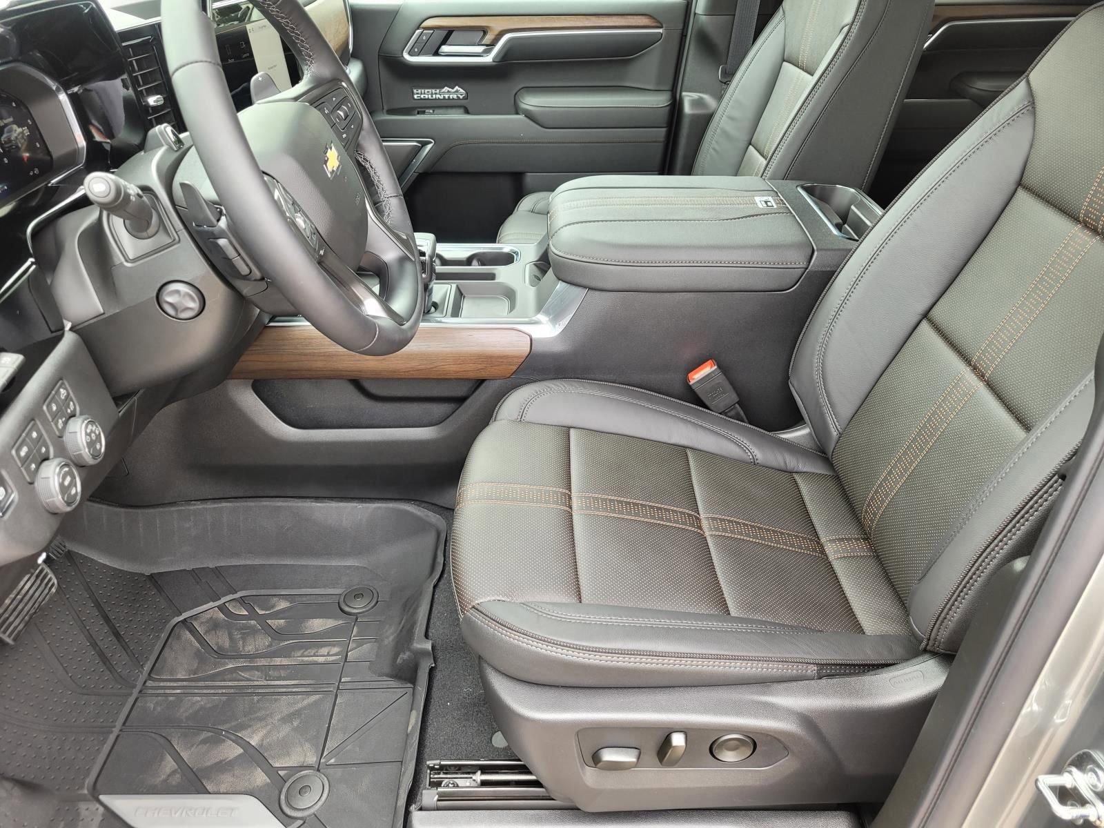 New 2026 Chevrolet Silverado 1500 High Country AWD/4WD image 15