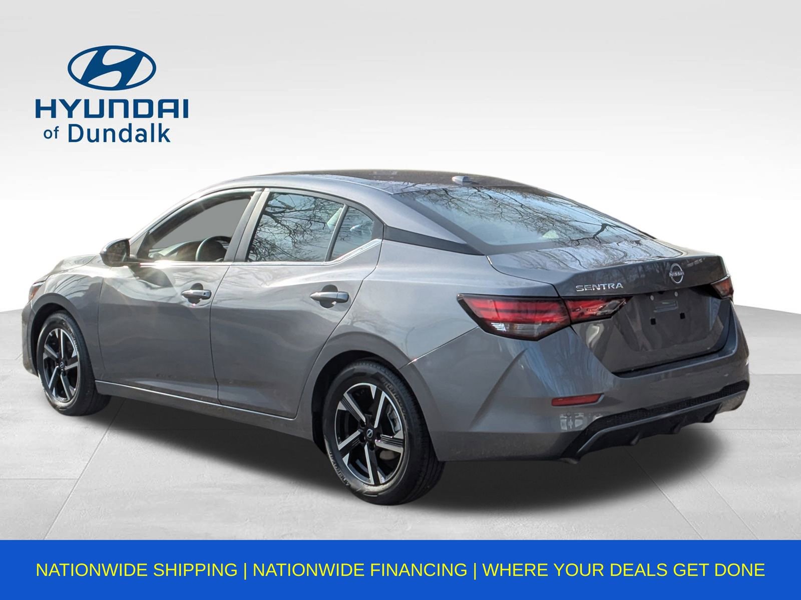 Used 2025 Nissan Sentra SV image 5