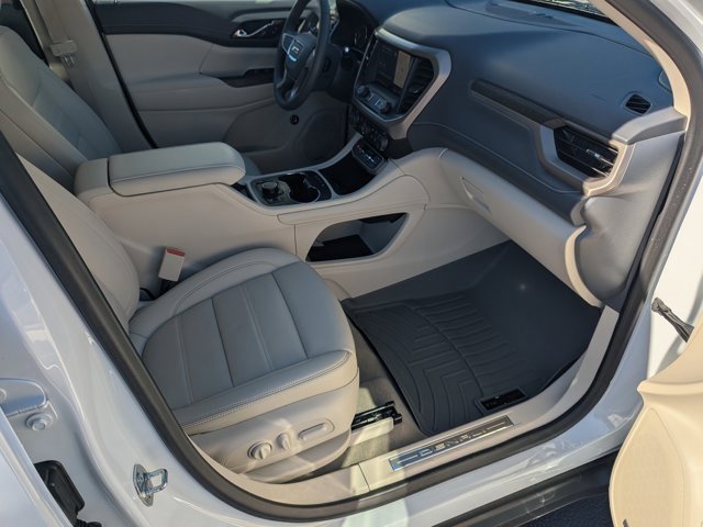 Used 2023 GMC Acadia Denali image 12