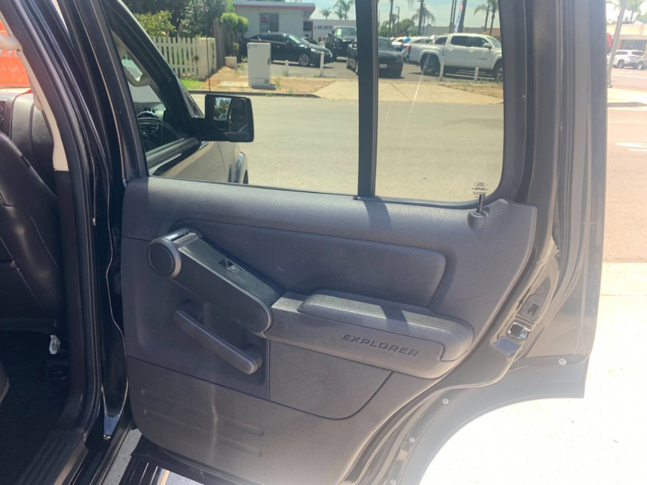 Used 2010 Ford Explorer XLT RWD image 12