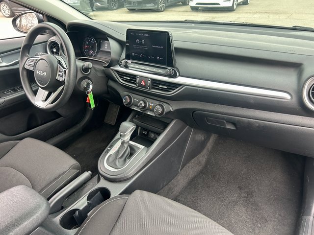 Used 2024 Kia Forte LXS image 28