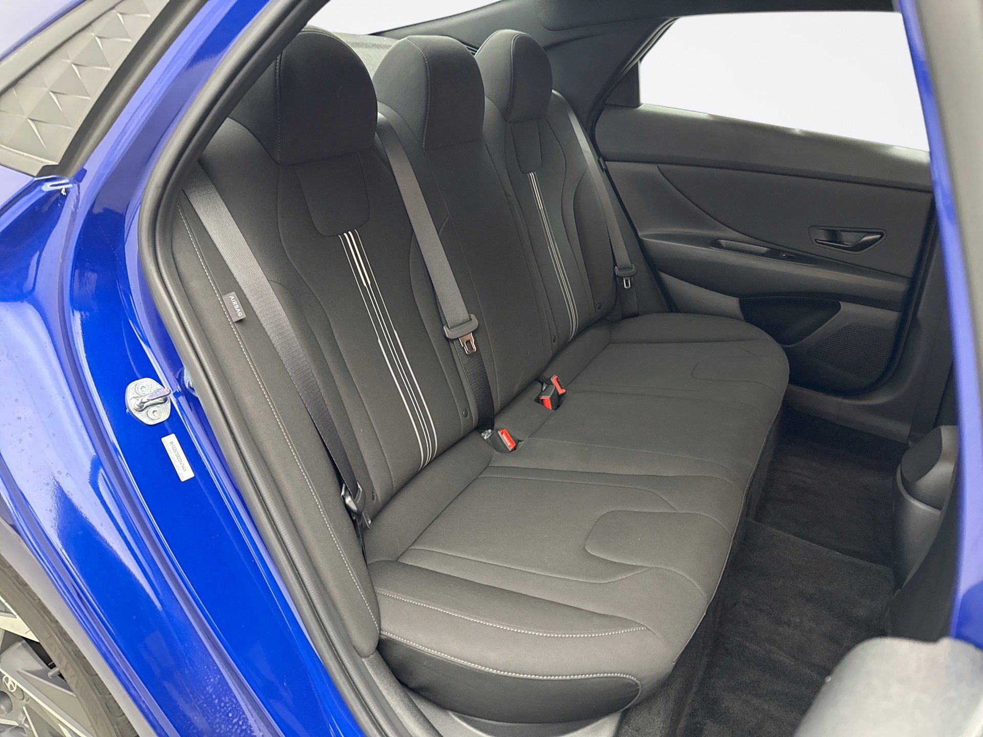 Used 2025 Hyundai Elantra Sport image 17