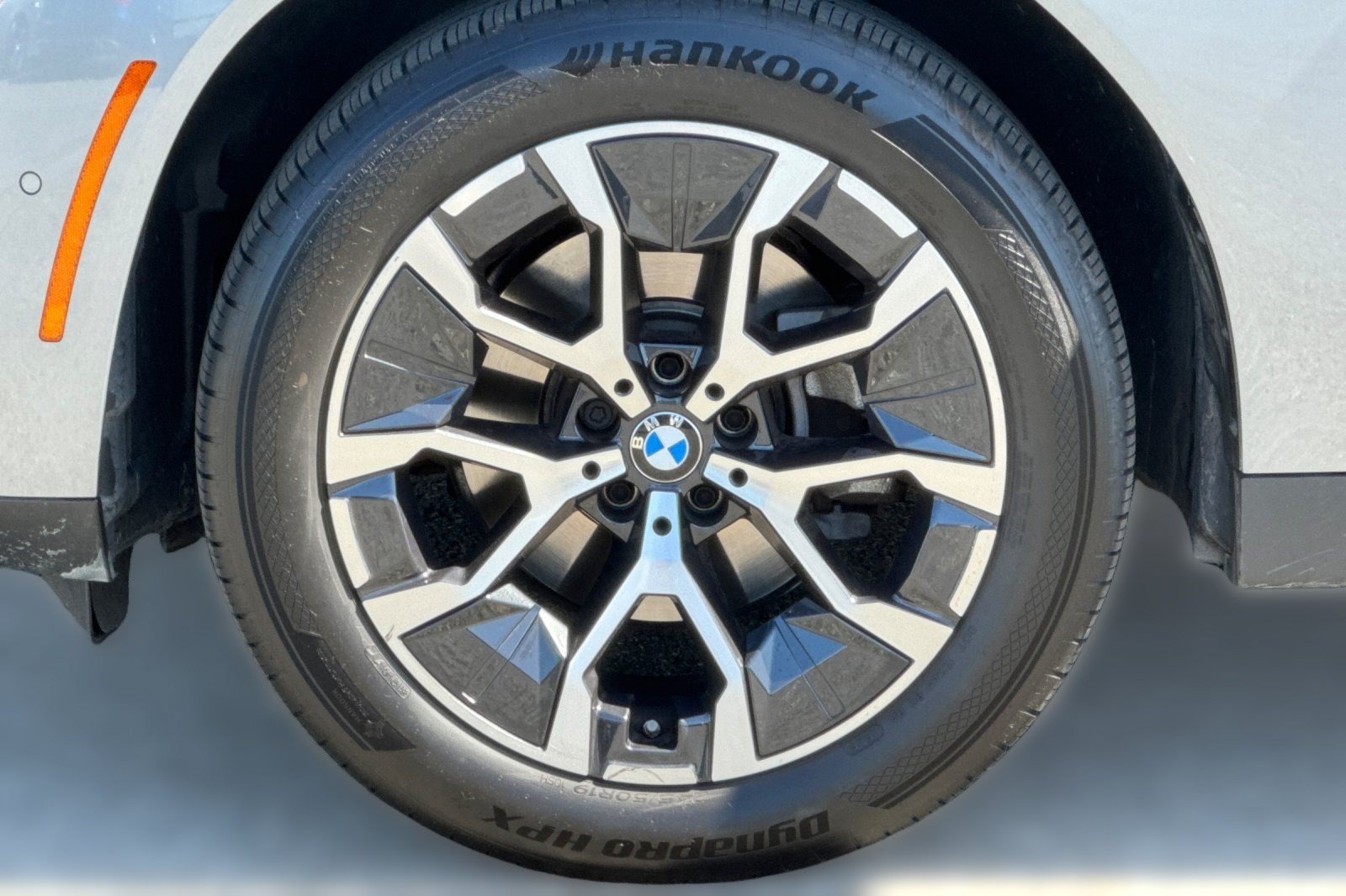 Used 2026 BMW X3 xDrive30i w/ Premium Package AWD/4WD image 13