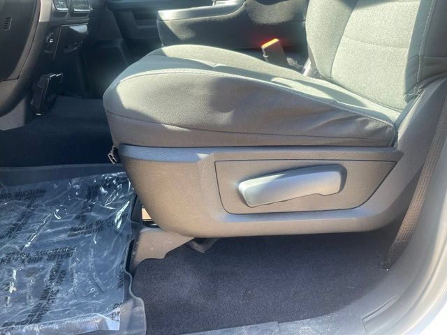 Used 2022 RAM 1500 Classic Warlock w/ Electronics Group AWD/4WD image 16