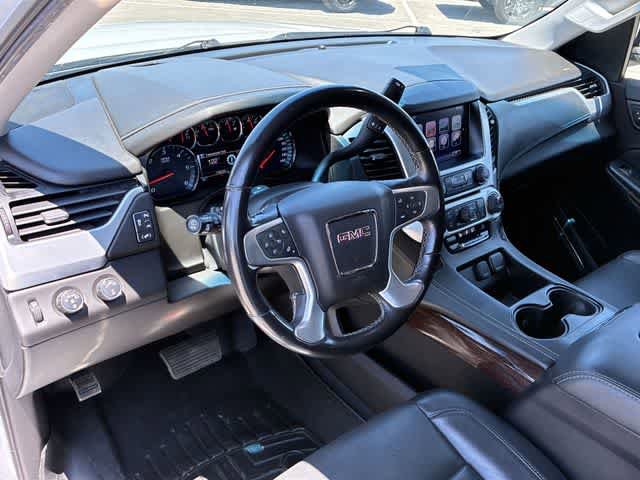 Used 2019 GMC Yukon XL SLT w/ Open Road Package AWD/4WD image 2