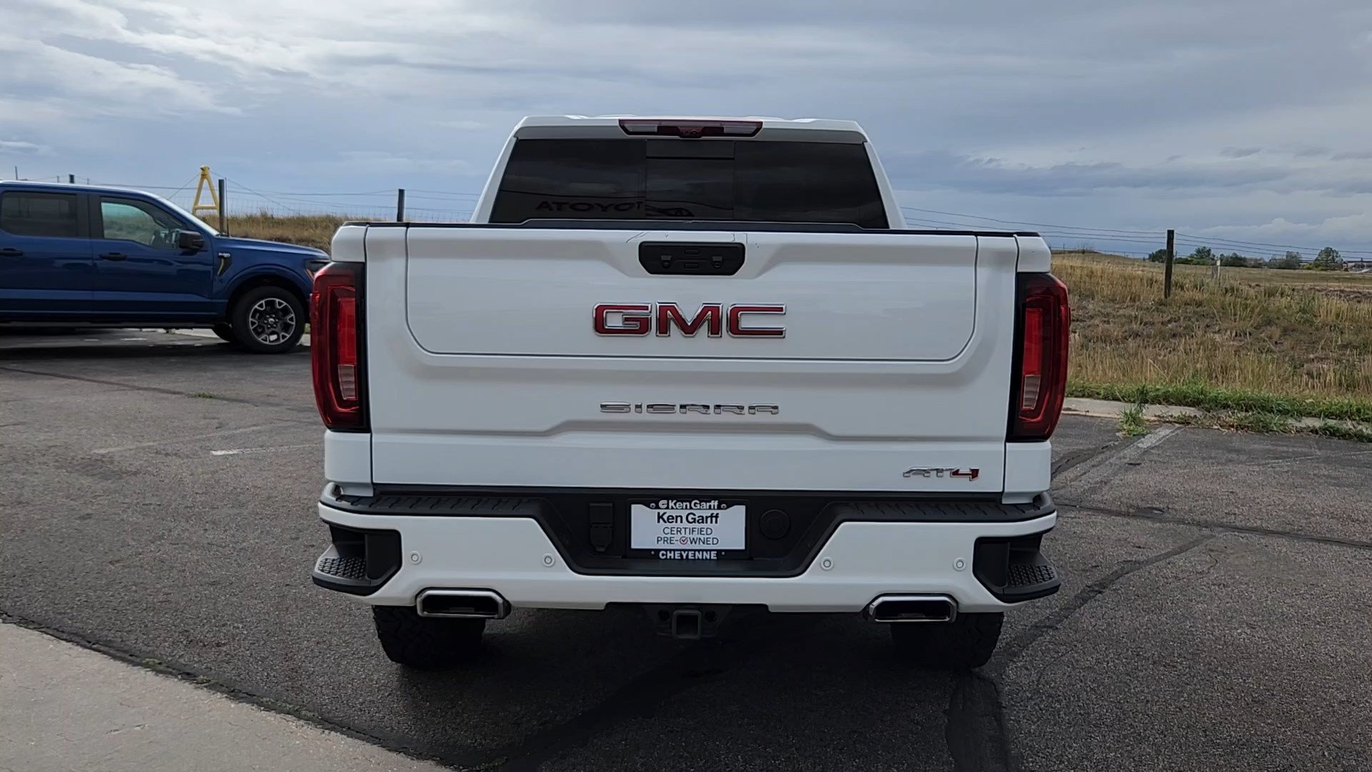 Used 2022 GMC Sierra 1500 AT4 w/ AT4 Premium Package AWD/4WD image 21
