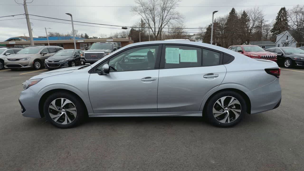 Certified 2025 Subaru Legacy Premium w/ Popular Package #1A AWD/4WD image 5