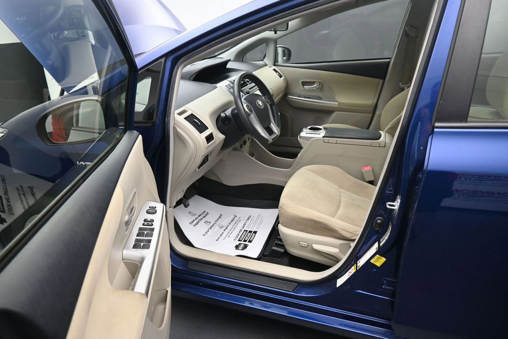 Used 2012 Toyota Prius V Three FWD image 15